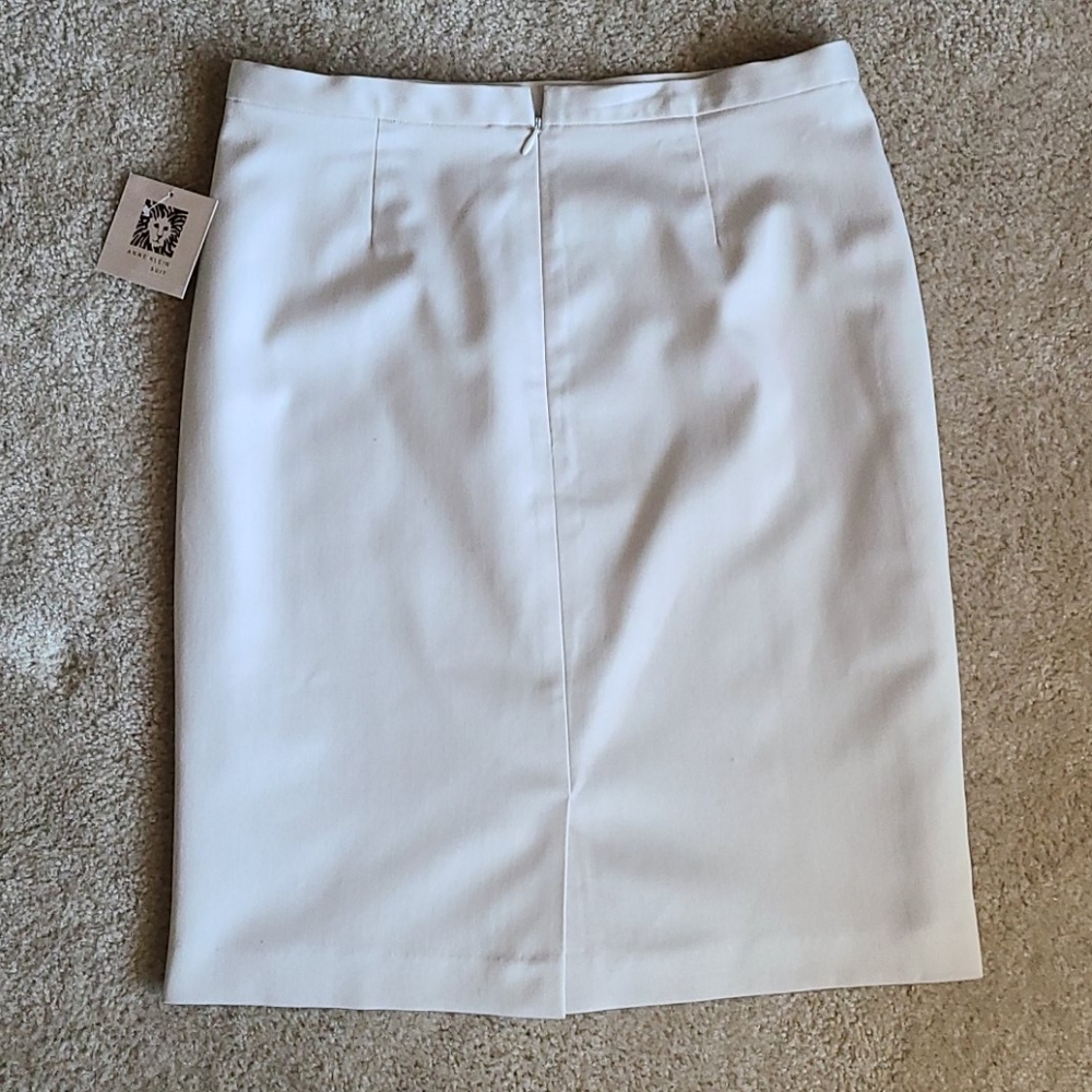 Anne Klein Executive Collection 2pc Short Sleeve & Skirt Set - Picture 9 of 13